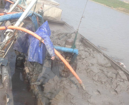 高平船运淤泥输送