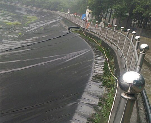 锡林浩特污水厂清理