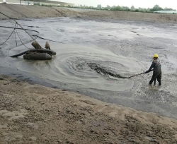 图木舒克污水池清理