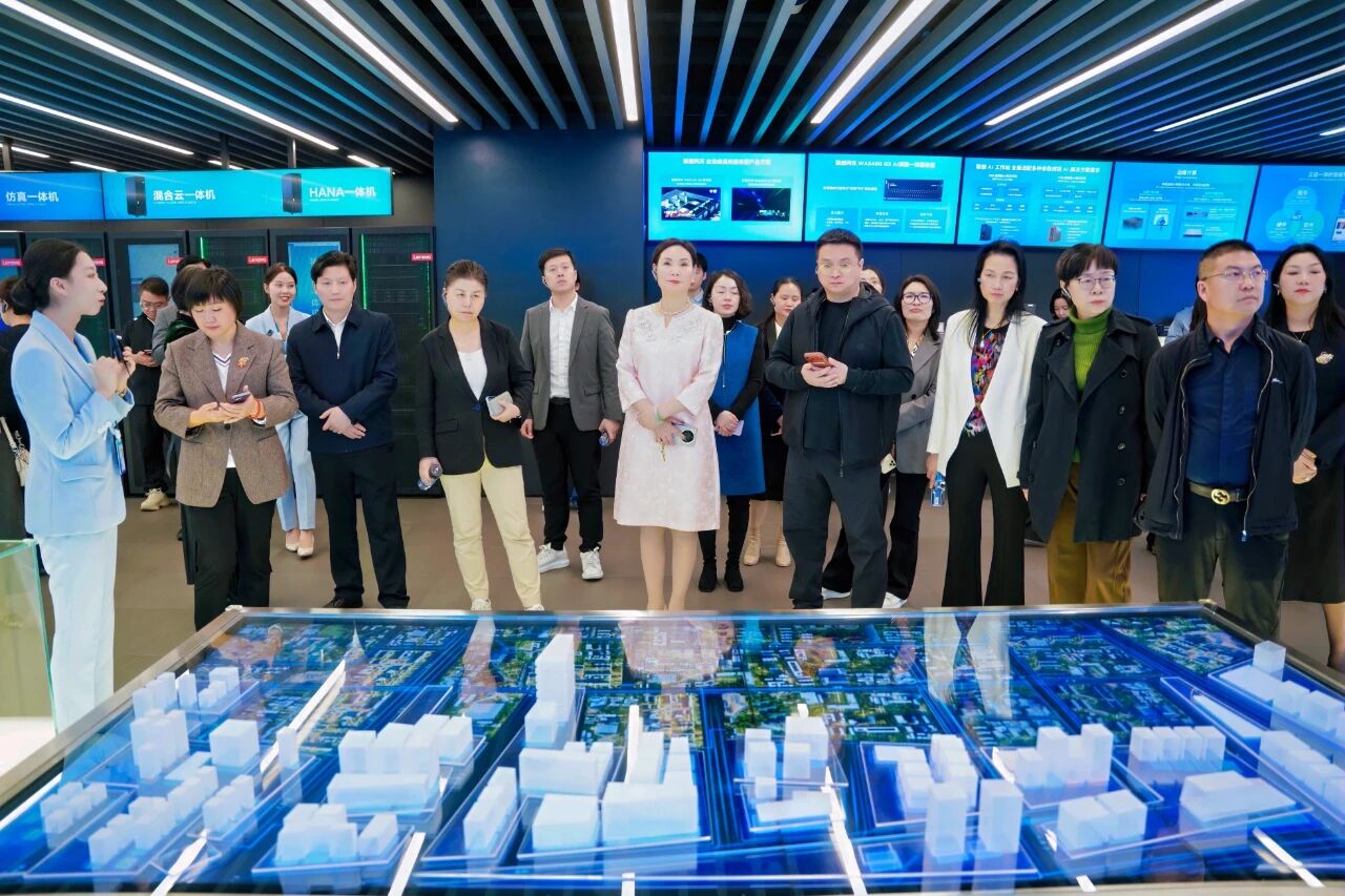 微信图片_2025-10-28_103353_769.jpg